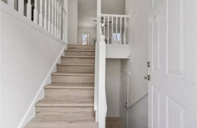7797 Mountain Creek Way Gallery 2