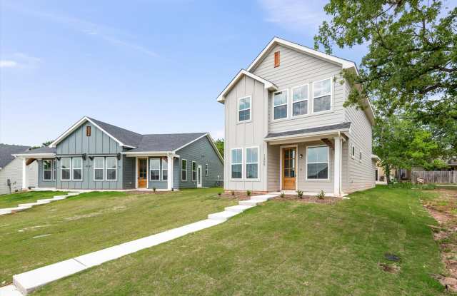 1215 Chestnut Court photos photos