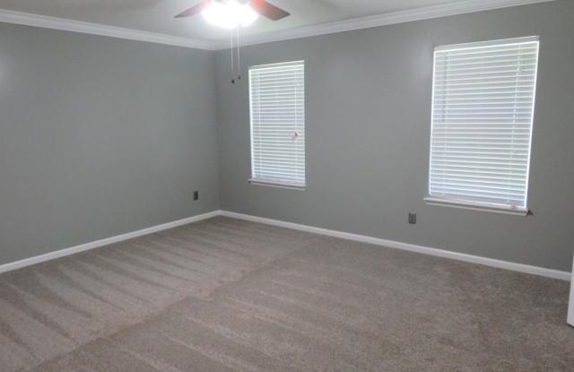 12327 Patty Dr Gallery 4