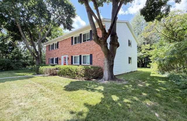 6489 Sorby Highway Gallery 3
