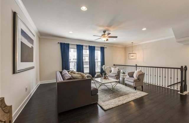 823 Stone Ridge Lane Gallery 4