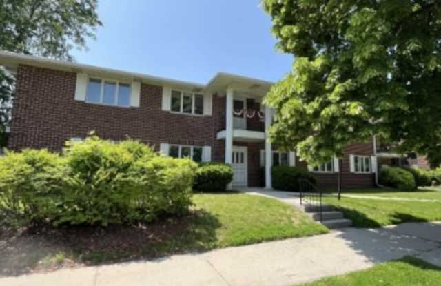 617 Michigan Avenue - 10 photos photos