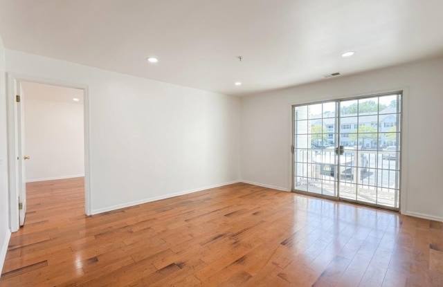 1013 Waterford Drive Gallery 4