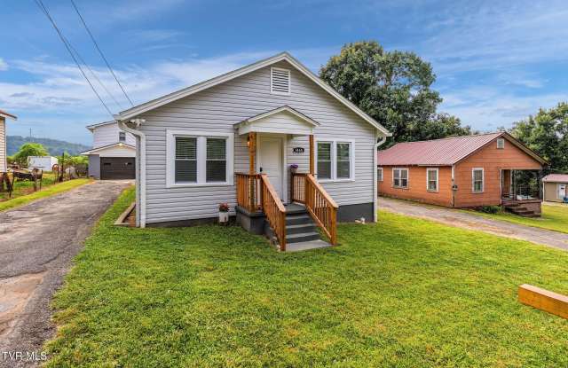 1465 Highpoint Gallery 1