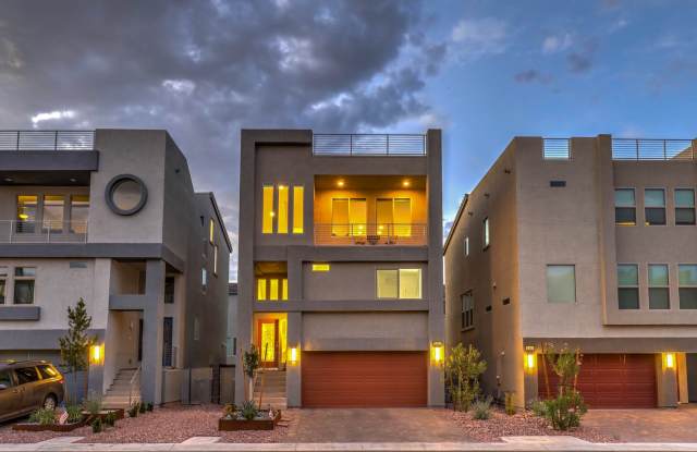 Modern Luxury | Fully Furnished | Rooftop Deck + Heated Pool photos photos