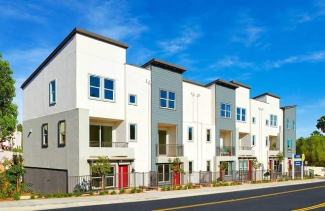 2532 South Escondido Boulevard - 2532 S Escondido Blvd, Escondido, CA 92025