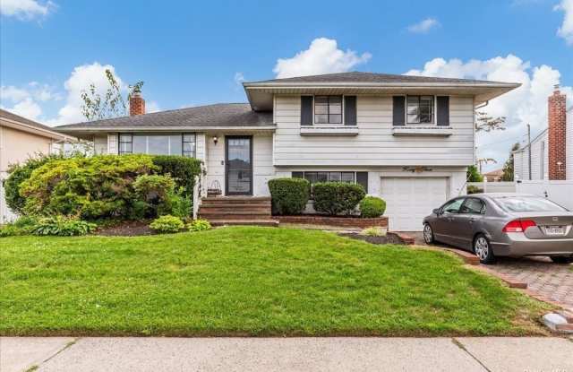 43 Eileen Avenue - 43 Eileen Avenue, Bethpage, NY 11803