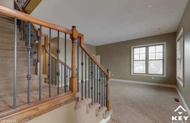 134 N Rutan St - 134 N Rutan St, Wichita, KS 67218
