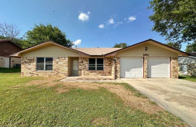 Viewable Now! Pets Accepted! photos photos