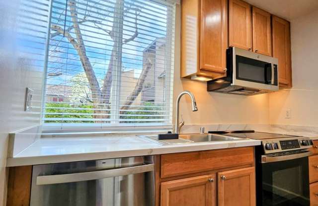 111 Cleaveland Road photos photos