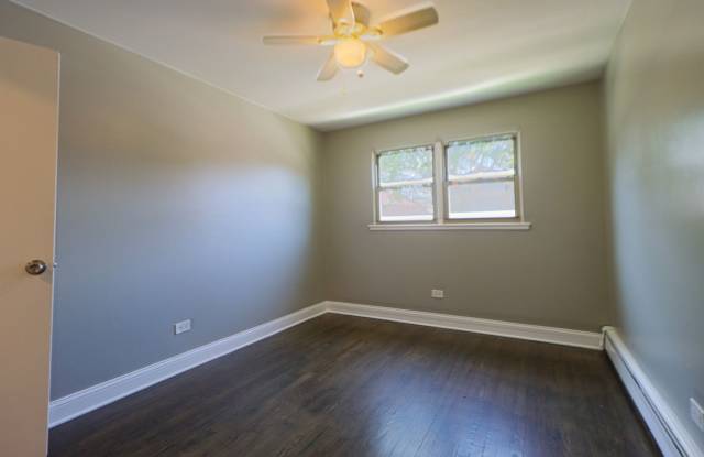 Modern Comfort in South Shore photos photos