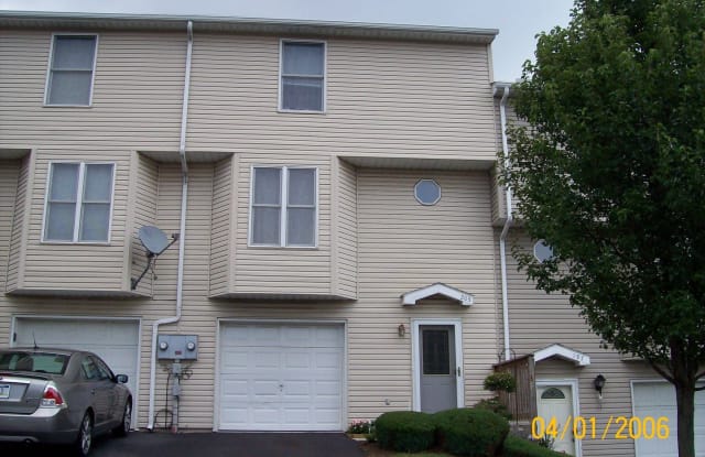 203 Chartwood Dr. - 203 Chartwood Drive, Lawnton, PA 17111