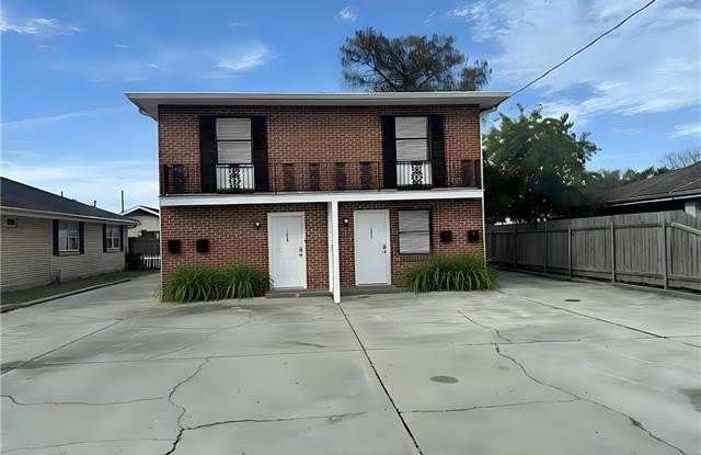 1627 FERONIA Street photos photos