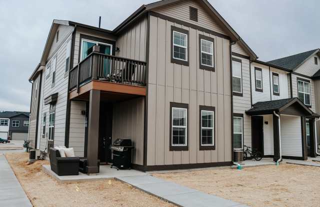 Luxury Furnished Erie Home Three Bedroom/ Two bathroom, Flexible lease terms all inclusive. - 188 Ambrose Street, Erie, CO 80516