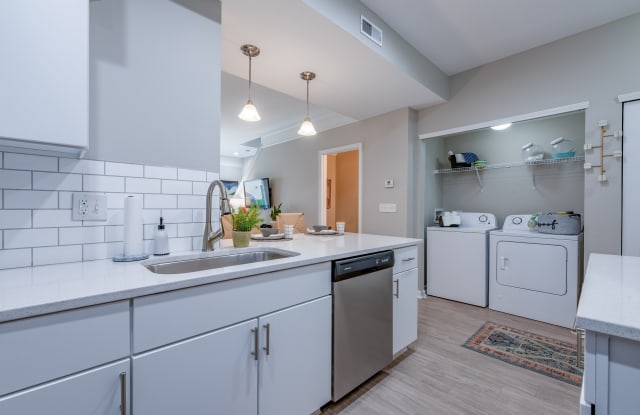 Hilliard Grand Apartments Gallery 4