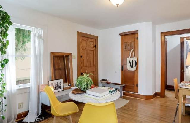 Beautiful New Listing Available NOW.  Monthly rent $1,950 Gallery 4