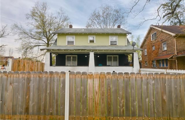 107 West Florida Avenue - 107 West Florida Avenue, Youngstown, OH 44507