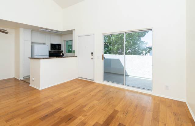 21314 Nandina Lane Gallery 4
