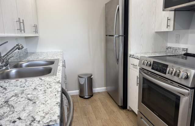 3082 Cornwall E Gallery 2