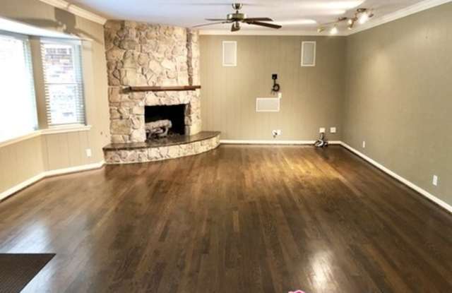 215 Chimney Rock Road Gallery 3