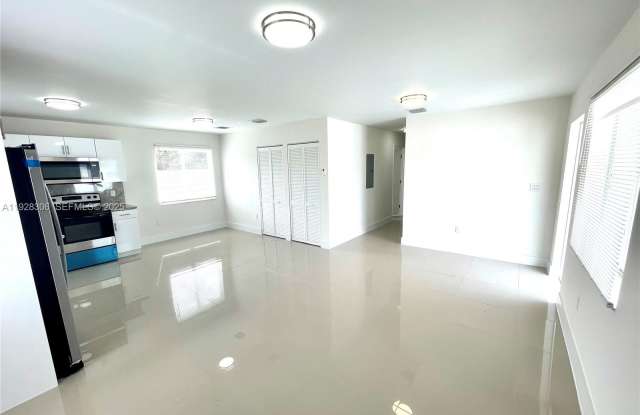 1766 NW 68th Ter photos photos 1766 NW 68th Ter photos photos