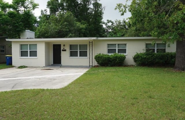 2489 Quail Avenue - 2489 Quail Avenue, Jacksonville, FL 32218