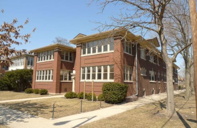104 W Washington Blvd - 104 Washington Boulevard, Oak Park, IL 60302