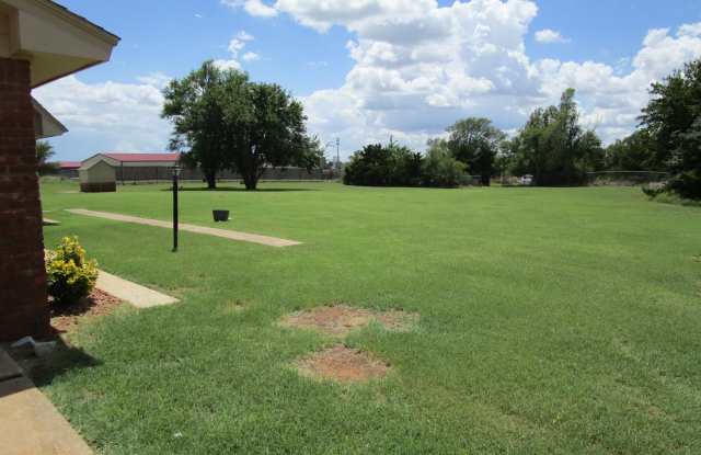 Spacious 3 bedroom 2.5 bath home! Gallery 3