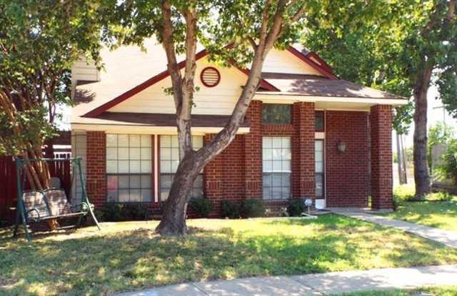 554 Appomattox Drive - 554 Appomattox Dr, Mesquite, TX 75149