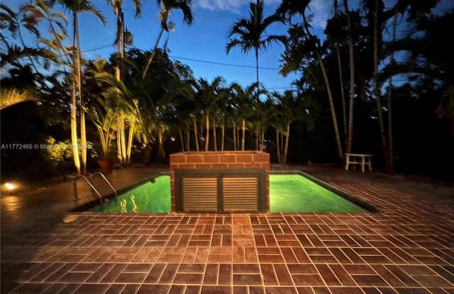 511 Vittorio Ave photos photos