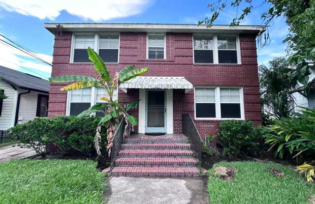 *** TWO WEEKS FREE*** Charming 1BR Near San Marco – Great Location! photos photos