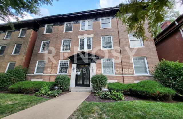 Two Bed One Bath condo for rent in great central location - Available Now! Gallery 1