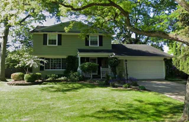 29293 Geraldine Court - 29293 Geraldine Court, Farmington Hills, MI 48336