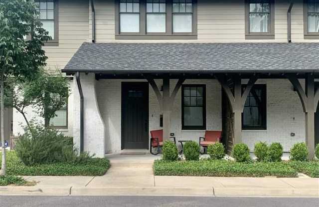 633 RUMBLE AVE - 633 Rumble Ave, Birmingham, AL 35213
