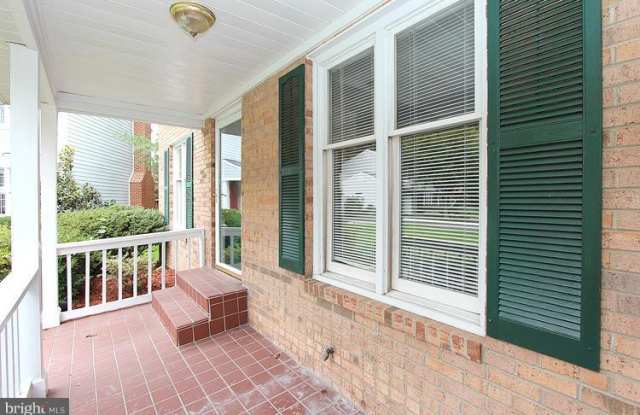 9555 PINE CLUSTER CIRCLE Gallery 2
