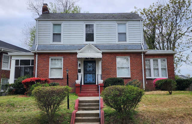 2602 Hawthorne Avenue photos photos
