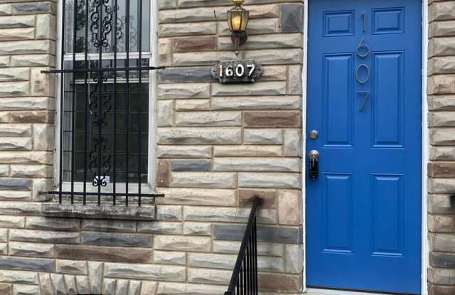 1607 HAKESLEY PL Gallery 2