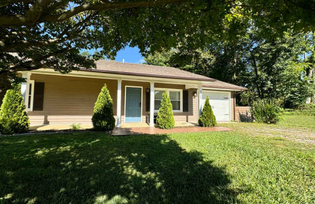 Spacious Duplex with Private Yard  Garage – Prime Location In Christiansburg photos photos