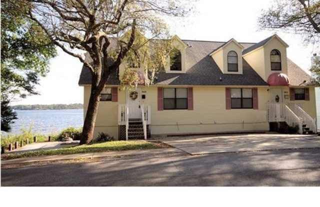 Waterfront Unit in Niceville photos photos
