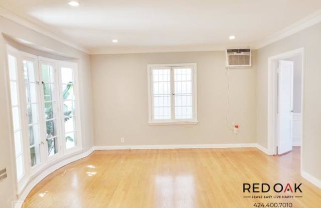 209 Poinsettia Ave Gallery 3