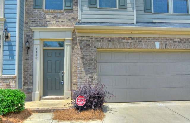 1760 Evergreen Drive Gallery 2