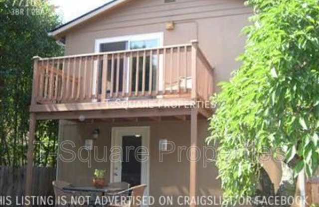 7716 36th Ave NE Gallery 4