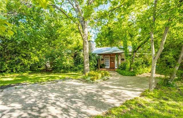 5544 Martel Avenue Gallery 2