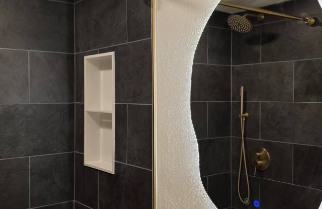 1113 N University Ave photos photos