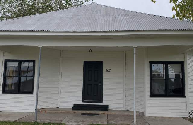 307 Dallas Ave photos photos