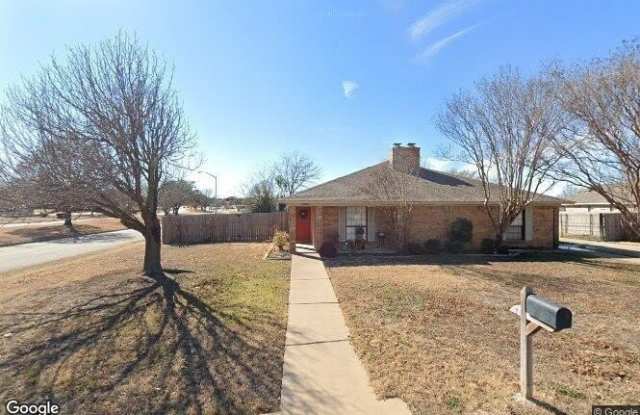 7462 Queensbury Circle - 7462 Queensbury Circle, Fort Worth, TX 76133