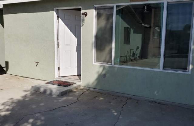 3437 Milton Street Gallery 2