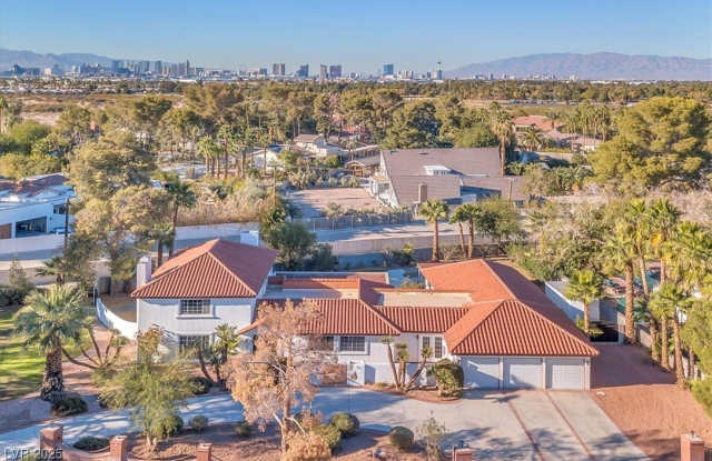 2868 Vista Del Sol Avenue photos photos