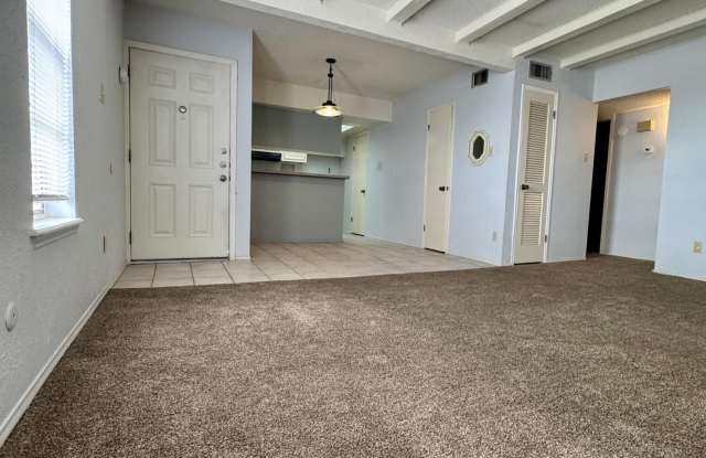 6201 Escondido Drive photos photos