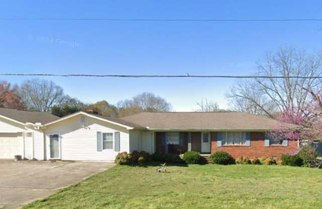 3 Bedroom, 2 Bath Brick Ranch on 2 Acres photos photos